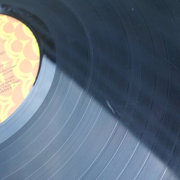 Vintage 1978 K-Tel NC 492 Nutty Numbers As Advertised on Television Vinyl Record - Picture 4 of 15